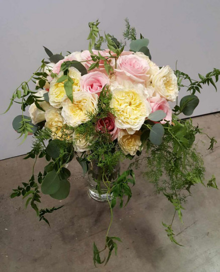 122-bride-bouquets-wedding-decorations-las-vegas