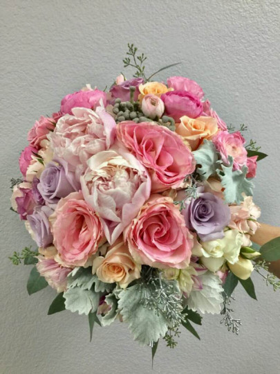 123-bride-bouquets-wedding-decorations-las-vegas
