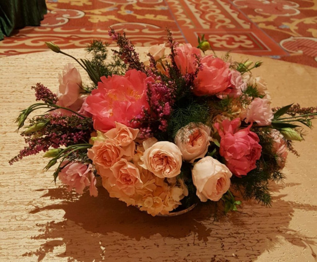 16-table-arrangement-wedding-decorations-las-vegas