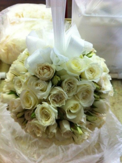 74486528-bride-bouquets-home-wedding-decorations-las-vegas
