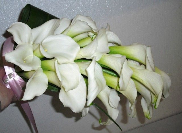 74486532-bride-bouquets-home-wedding-decorations-las-vegas