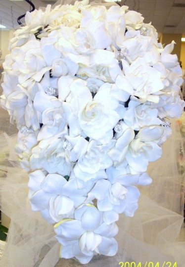 74486546-bride-bouquets-home-wedding-decorations-las-vegas