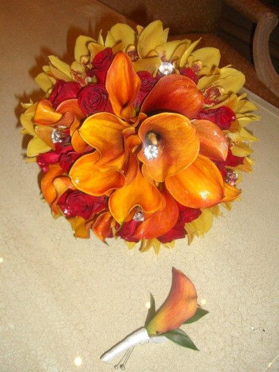 74486561-bride-bouquets-home-wedding-decorations-las-vegas